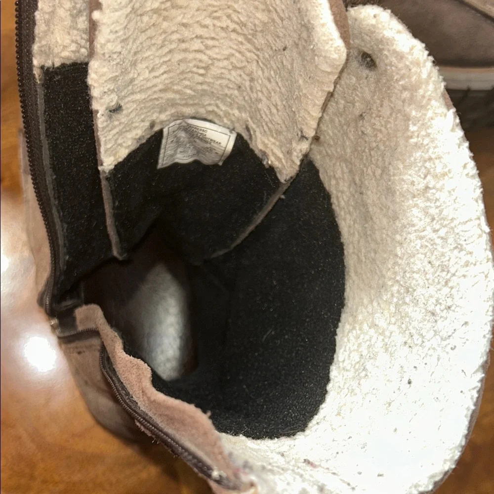 Patagonia Women's Brown Winter Boots